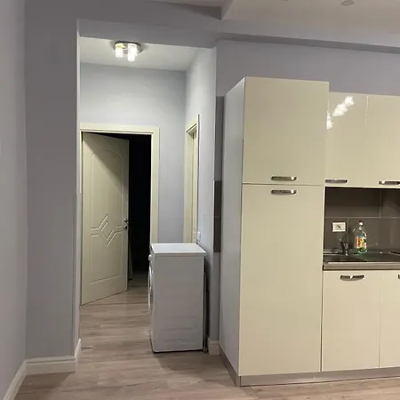 Apartman Comfy In Blloku Zone 2 Tirana