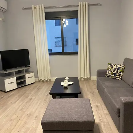 Comfy In Blloku Zone 2 * Tirana