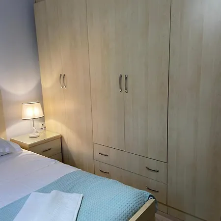 Apartman Comfy In Blloku Zone 2 Tirana